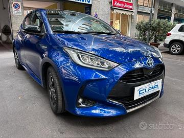 Toyota Yaris 1.5 Hybrid 5 porte Lounge Blue