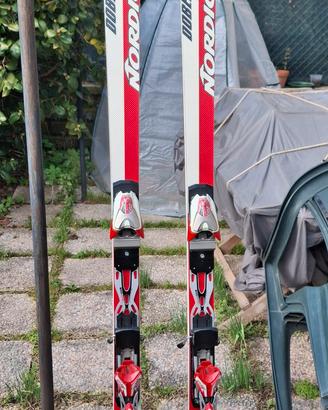 Sci Nordica Dobermann GSR gara R27 ottimi