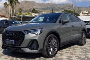 Audi Q3 SPB S Line esterno 2.0 TDI 200CV S-Tr...