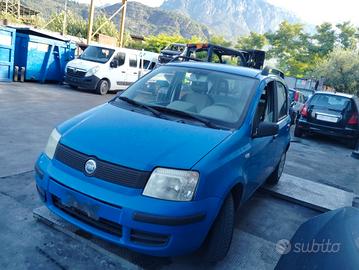 FIAT PANDA 1.1 B 2004 187A1000  PER RICAMBI