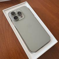 Iphone 15 pro - 512gb - titanio naturale A++