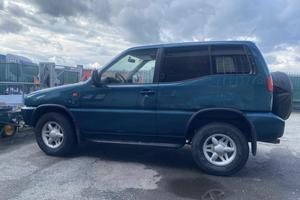 Nissan terrano