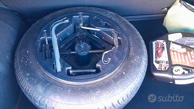 ruota scorta completa Fiat grande punto