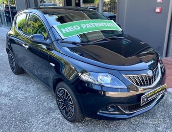 Lancia Ypsilon 1.0 FireFly 5 porte S&S Hybrid Ecoc