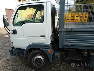 Nissan cabstar ribaltabile trilaterale