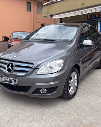 Mercedes-benz B 180 BlueEFFICIENCY Executive-2011