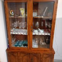 vetrinetta in radica