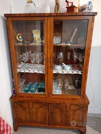 vetrinetta in radica