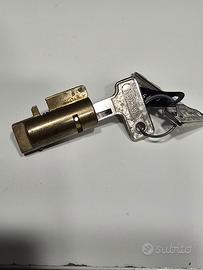 serratura vespa 50 neiman