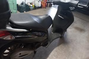 SCOOTER PIAGGIO LIBERTY 125