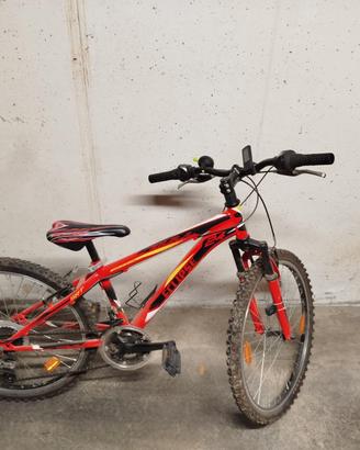 Bicicletta Bull Eclipse - 24