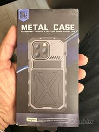 Cover Rugged iPhone 14 Pro Max – Nera con Stand