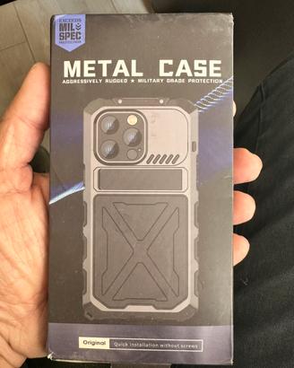 Cover Rugged iPhone 14 Pro Max – Nera con Stand
