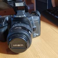 fotocamera analogica anni 2000 