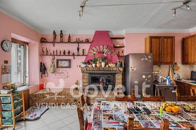 Appartamento di 166 m² con 4 locali a Gattico-Veru