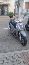 Aprilia Scarabeo 200, con 61.000 km