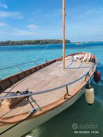 Gozzo napoletano CANTIERI NAVALI DI PINTO