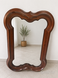 Grande specchio vintage in legno massello