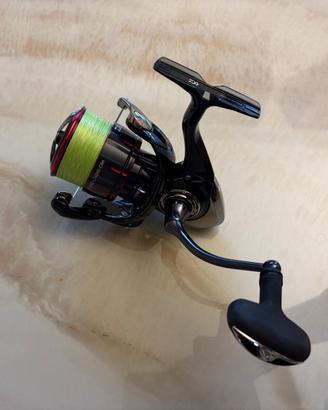 Mulinello Daiwa Fuego LT4000-CXH