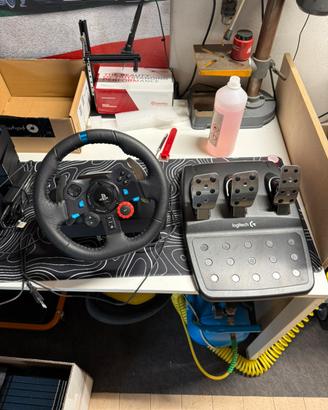 volante G29 PS4/5+PC E e pedaliera