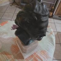 Dea bendata bronzata in eccellenti condizioni