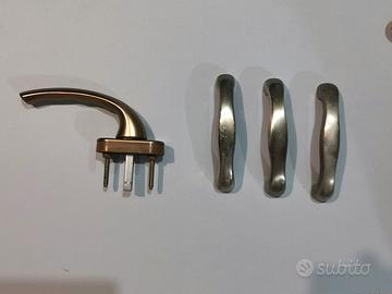 Lotto 1 Maniglia per porta + 3 Maniglie mobile