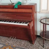 pianoforte verticale Steinbach