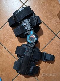 tutore ginocchiera regolabile