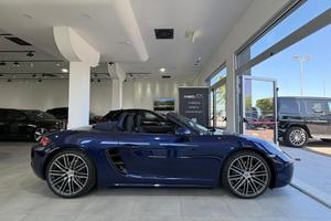 PORSCHE - 718 boxster -