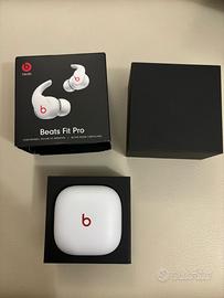 Beats fit pro bianche