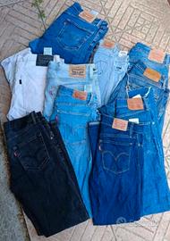 Levis jeans originali 5€ al kg 