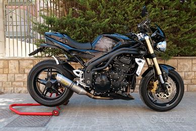 Triumph Speed Triple 1050