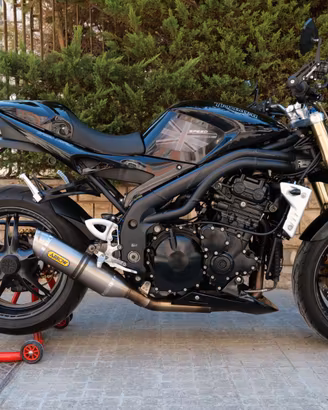 Triumph Speed Triple 1050