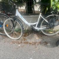 Bici donna con sellino per bambini incluso