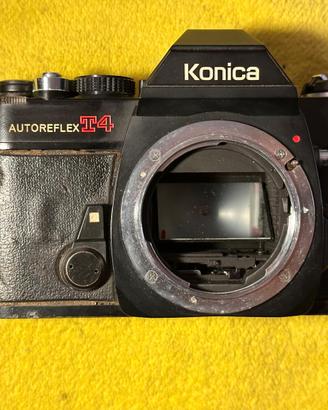 Konica Autoreflex T4