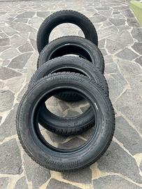Pneumatici invernali Bridgestone 195/60R16