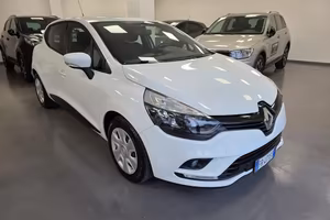 Renault Clio 1.5 dCi 8V 75 CV 5p. Live NEOPATENTAT