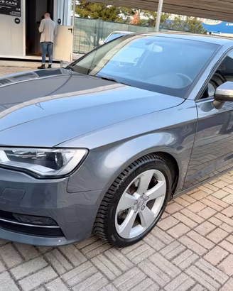 Audi A3 Sportback 1.6 TDI Ambition - GARANZIA