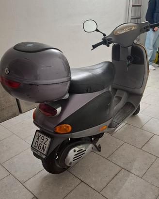 vespa et2 50 1998