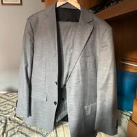Vestito uomo elegante , praticamente nuovo