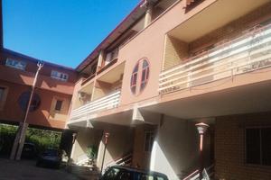 villetta schiera bifamiliare 