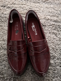 Mocassini in vernice bordeaux