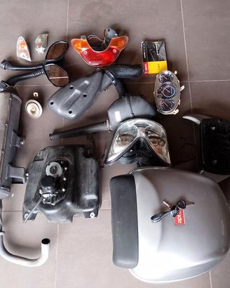 accessori Aprilia Leonardo 150