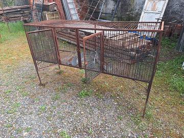 conigliera gabbia conigli pollaio galline 