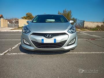 HYUNDAI i30 2ª serie - 2012 - GPL