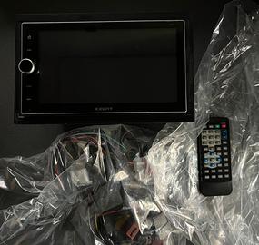 Autoradio con navigatore