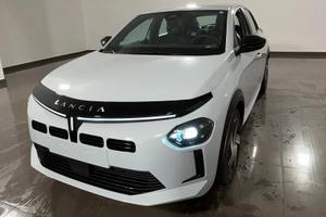 Lancia Ypsilon Hybrid e-DCT NUOVA!