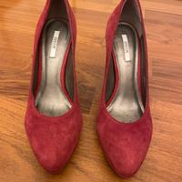 Scarpe rosse con tacco