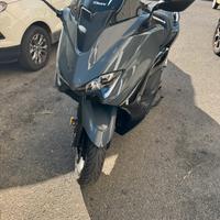 T MAX 560 2021 tech max