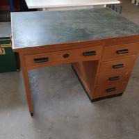 Scrittoio con Secretaire